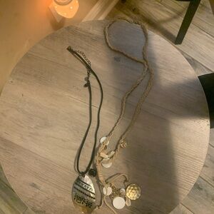 Boho Shell and Pendant Layered Necklace Set in Tan and Black